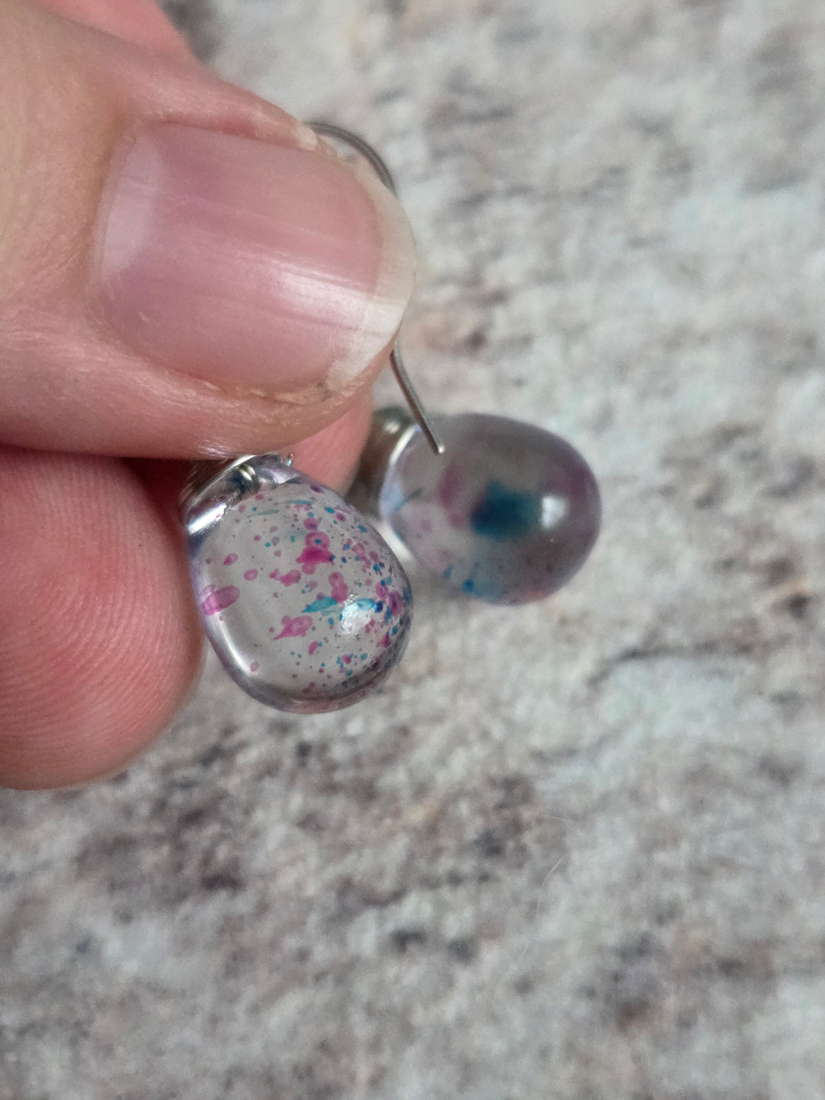 Speckled beaded earrings