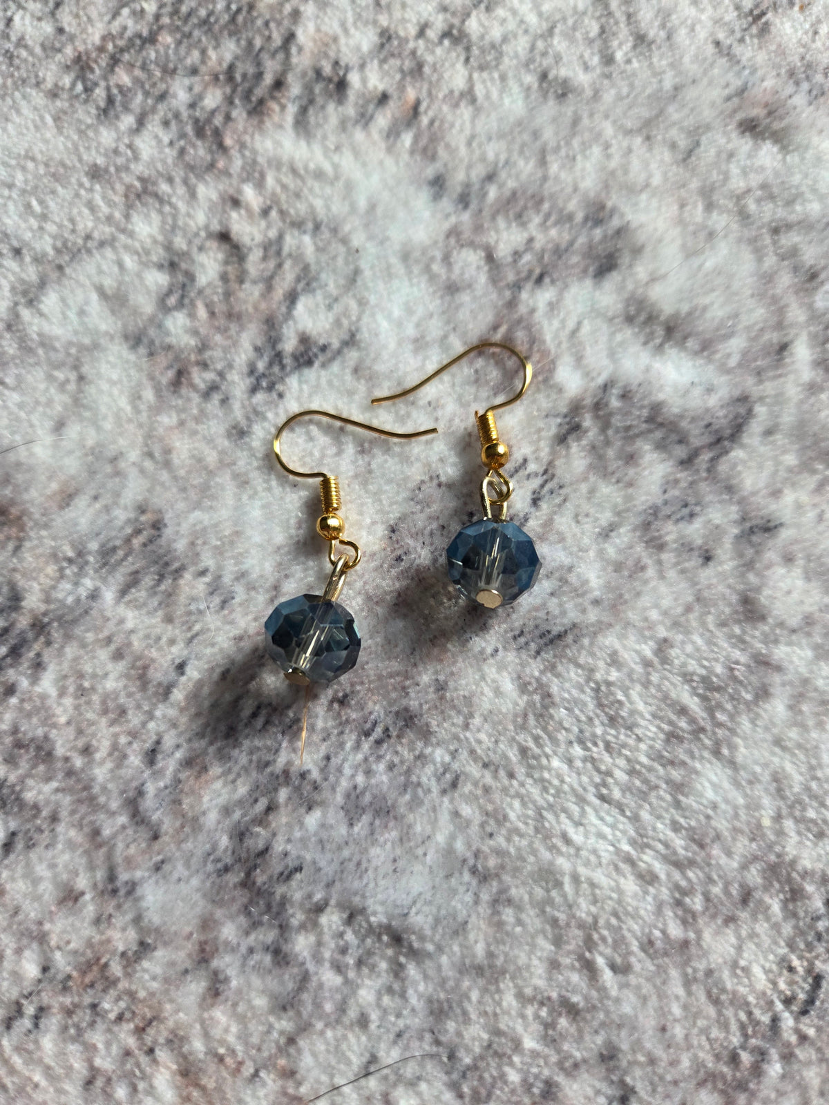 Spherical beaded earrings